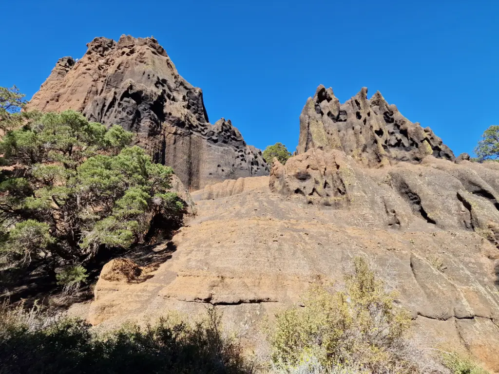 Red Mountain Trail Cinder Cone innen